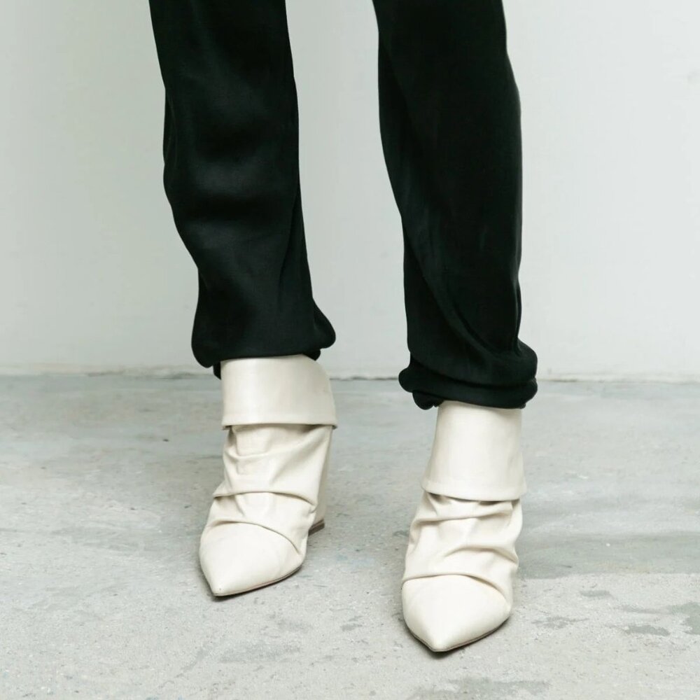 Nicholas K Jude Mule,  lambskin leather, size W39, beige- RARE, sold out online! - Picture 9 of 16